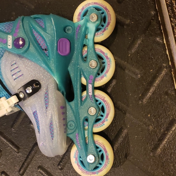 Adjustable Incline Skates - Picture 6 of 8